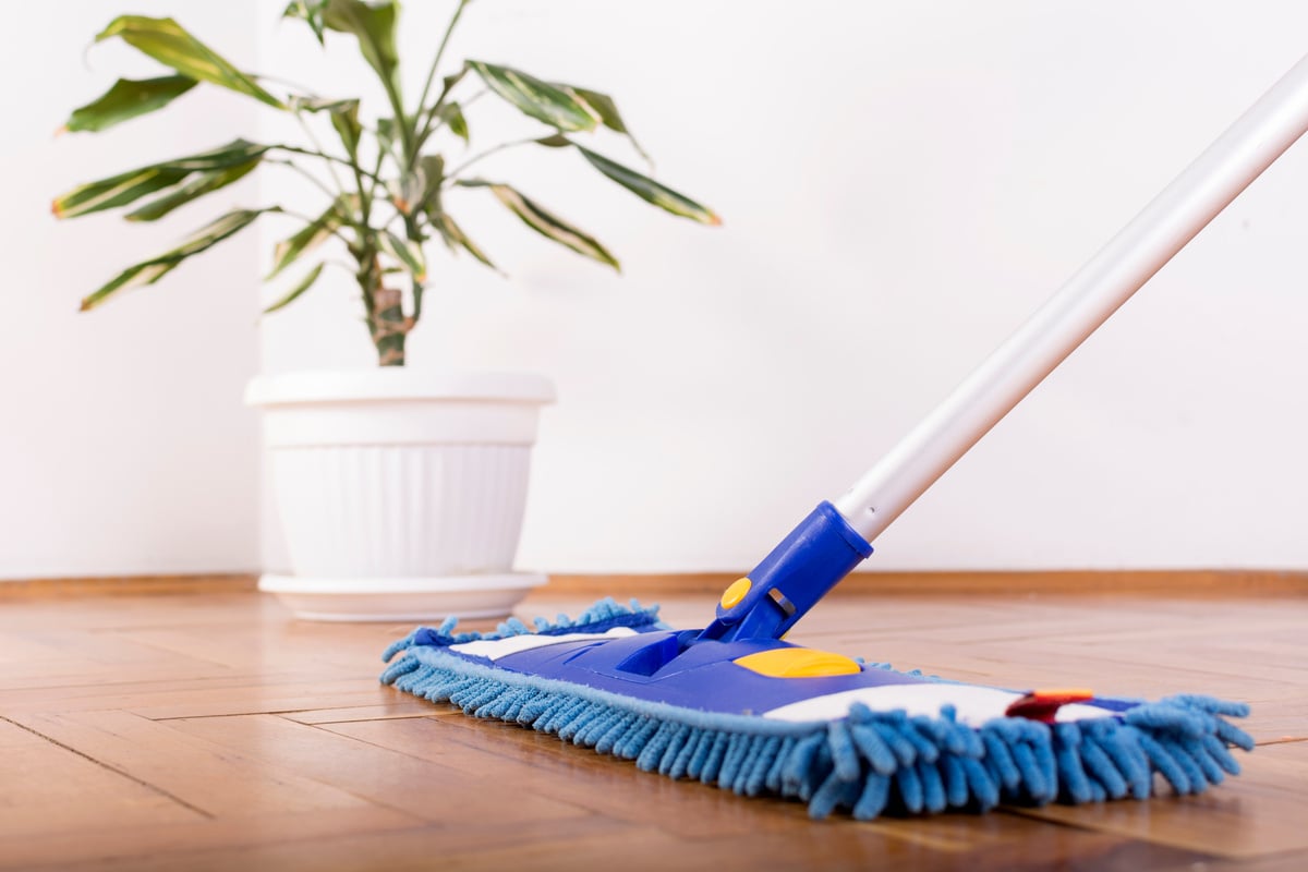 Floor cleaning mop